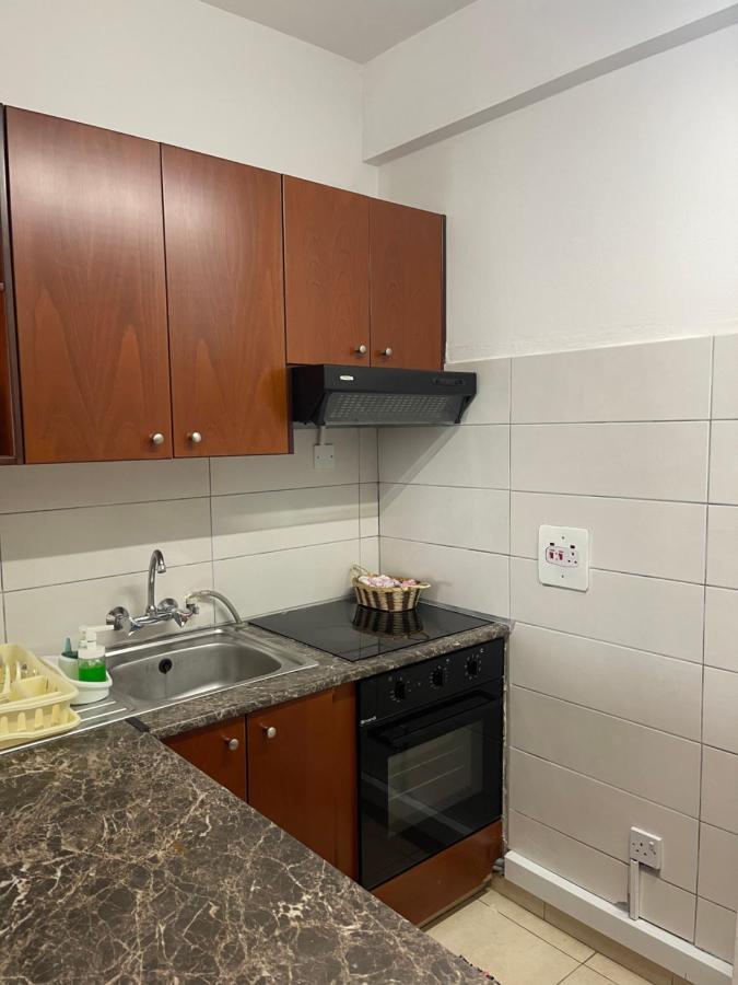 Alex Beach Apartment 31 ラルナカ エクステリア 写真