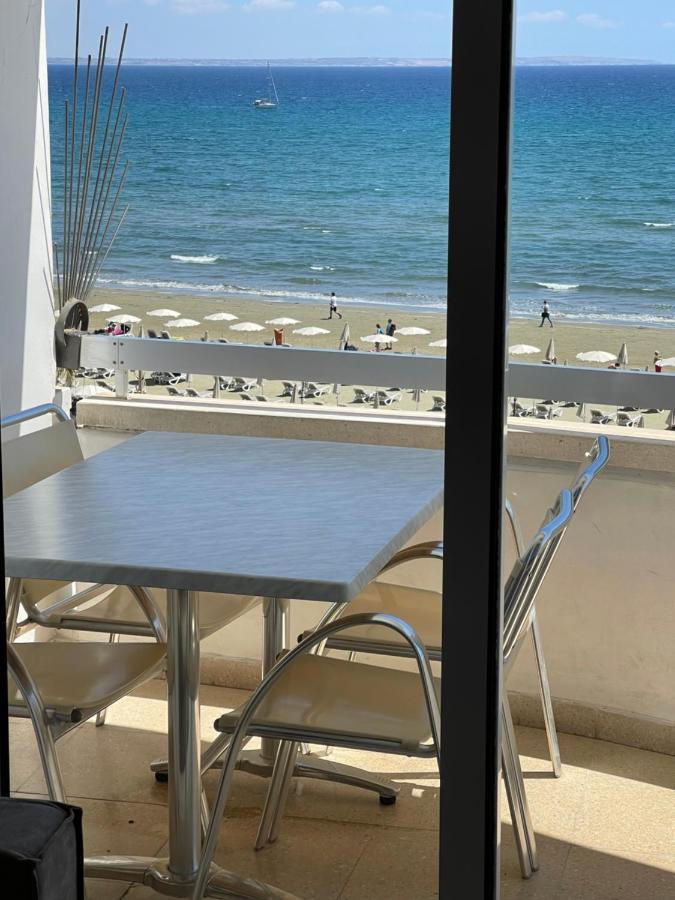 Alex Beach Apartment 31 ラルナカ エクステリア 写真