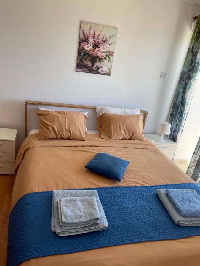Alex Beach Apartment 31 ラルナカ エクステリア 写真