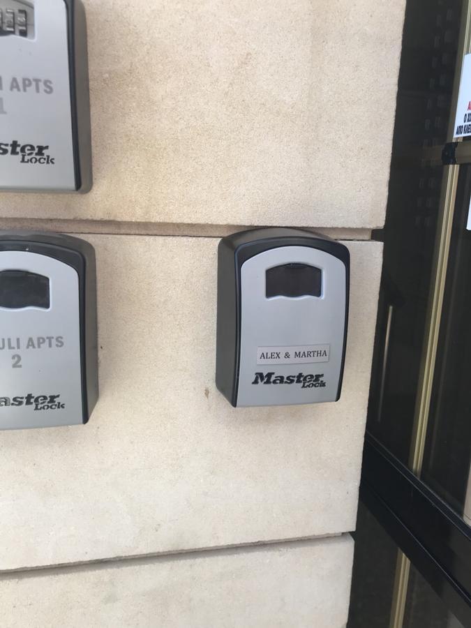 Alex Beach Apartment 31 ラルナカ エクステリア 写真